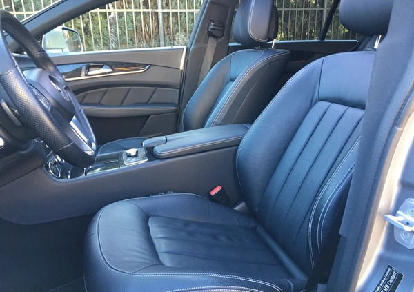 Mercedes-Benz CLS cena 85000 przebieg: 147500, rok produkcji 2012 z Garwolin małe 172